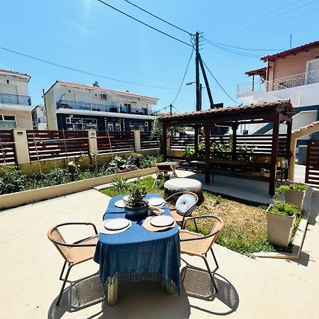 Next To The Beach Apartments Офринио Экстерьер фото